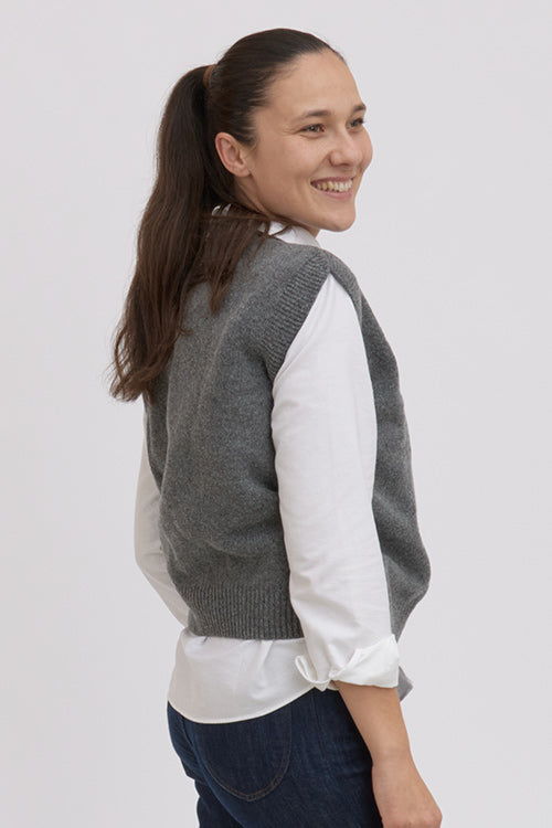 Pull sans manche en laine recyclée Esther