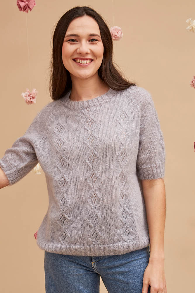 Pull en laine manches courtes ajouré pour femme