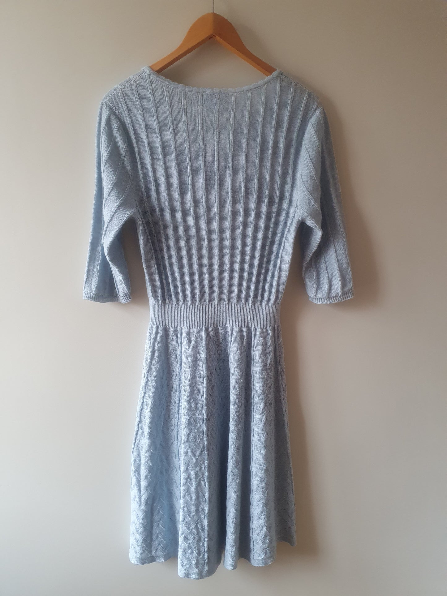 Robe neuve, jamais portée