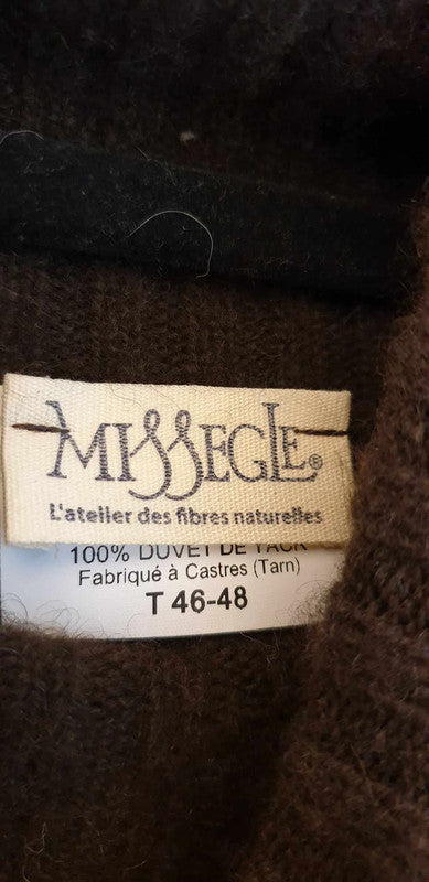 Robe pull en laine col roulé