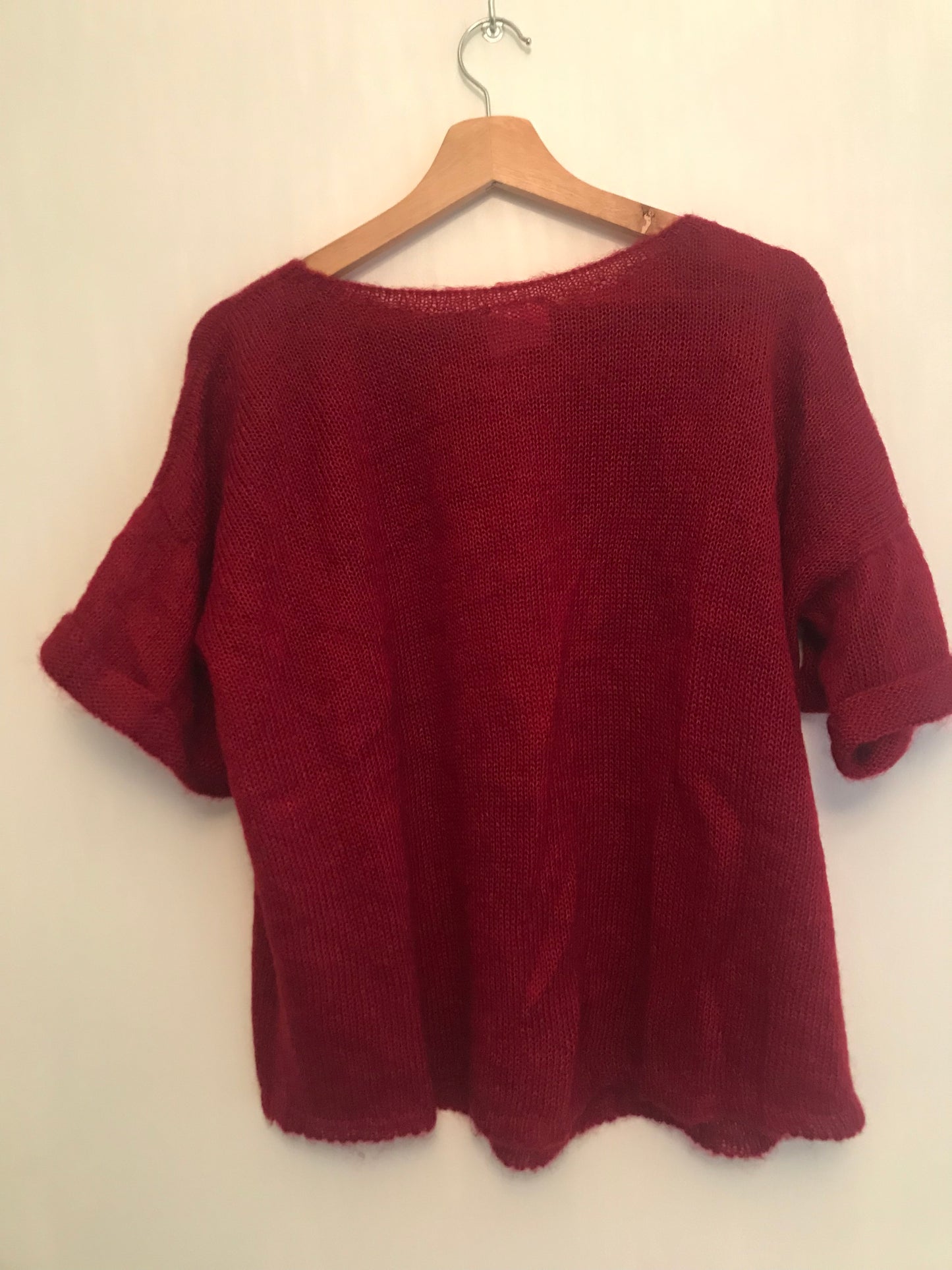 Pull manche courte duvet de mohair rouge