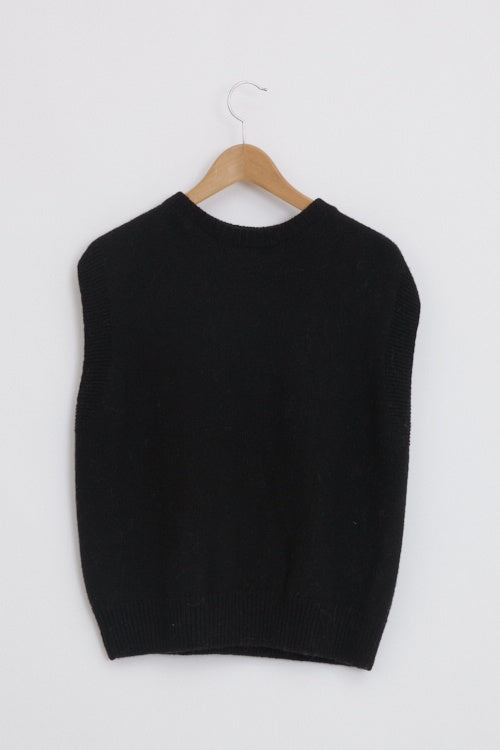 Pull sans manche en laine recyclée Esther