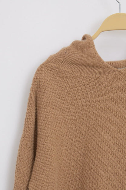 Pull en laine à capuche