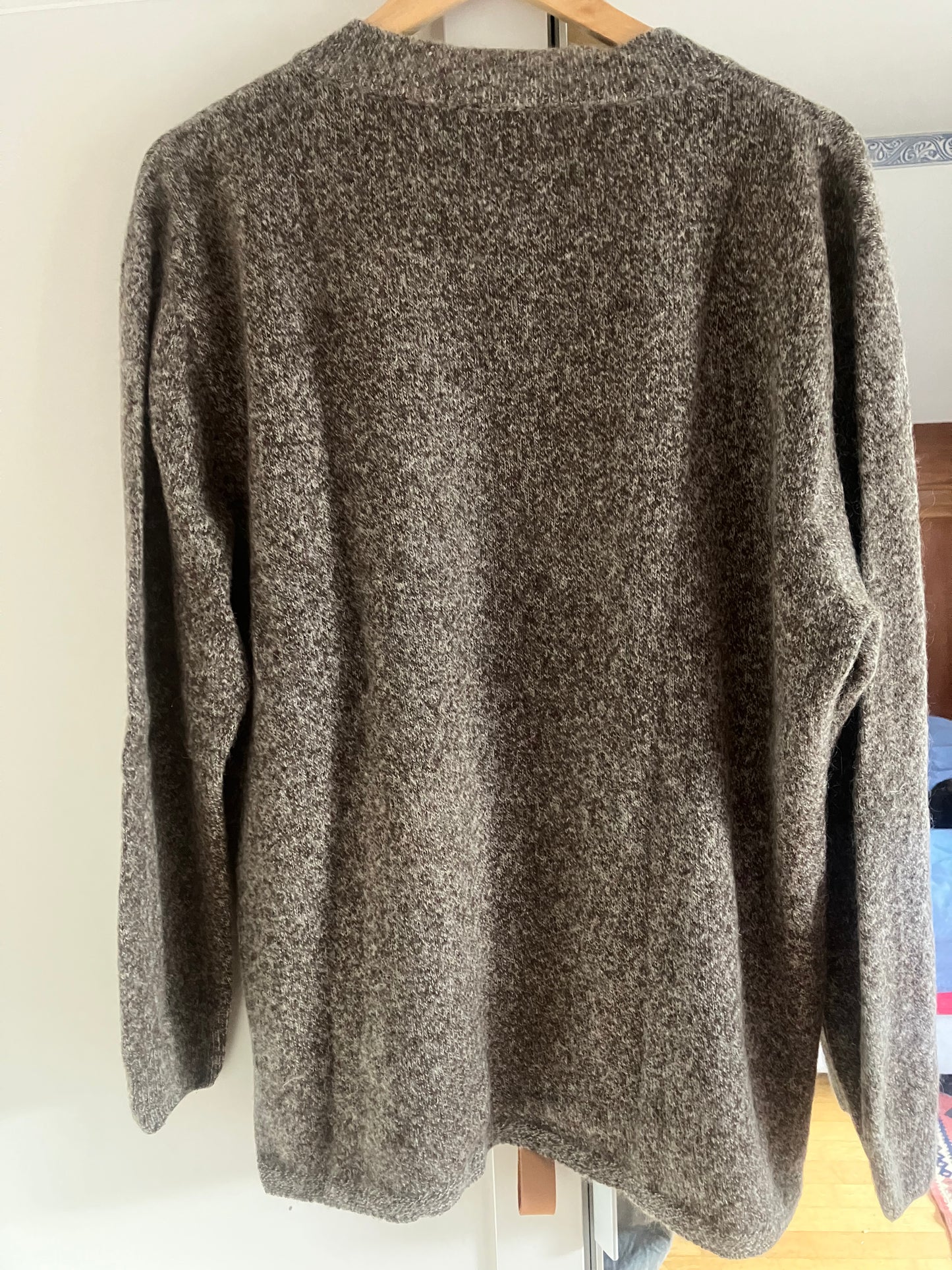 Grand pull laine col V en duvet de yack pour femme