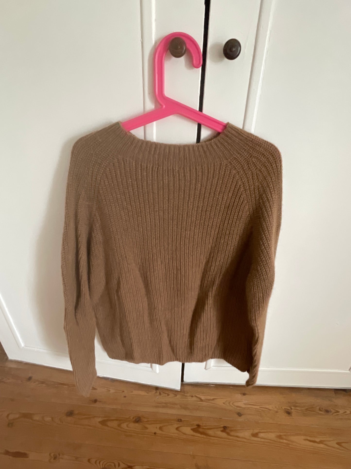 Grand pull laine de chameau femme