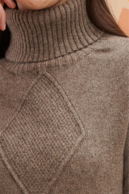 Pull en laine yack col roulé pour femme