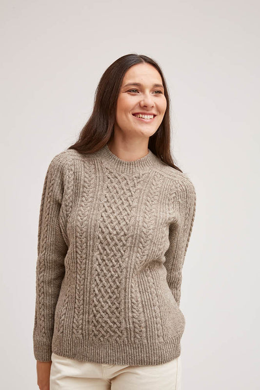 Pull en laine à torsades pour femme